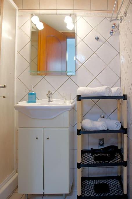 Cozy Apartment In The Heart Of The City Heraklion  Екстер'єр фото