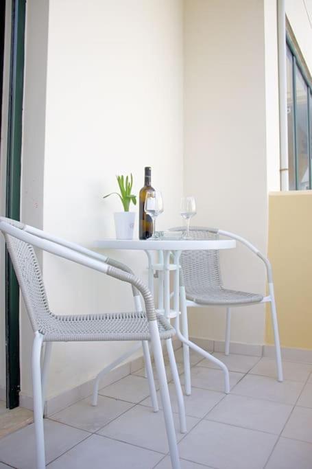 Cozy Apartment In The Heart Of The City Heraklion  Екстер'єр фото