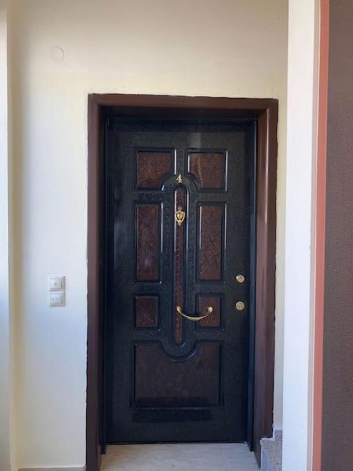 Cozy Apartment In The Heart Of The City Heraklion  Екстер'єр фото