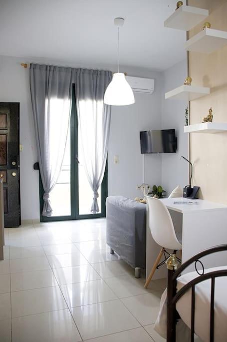 Cozy Apartment In The Heart Of The City Heraklion  Екстер'єр фото